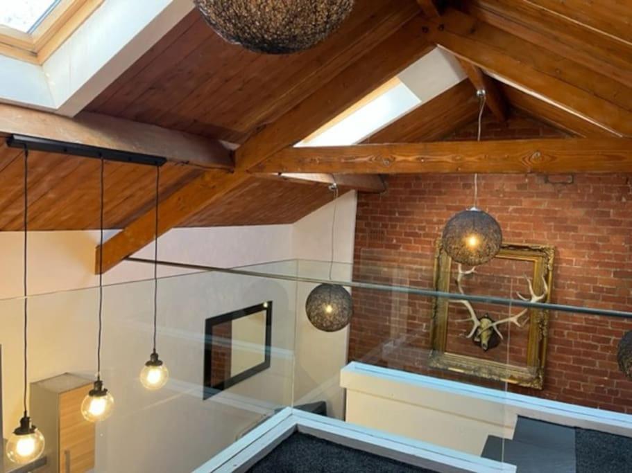 Gorgeous 2 Bed Loft Style Apartment Manchester Kültér fotó
